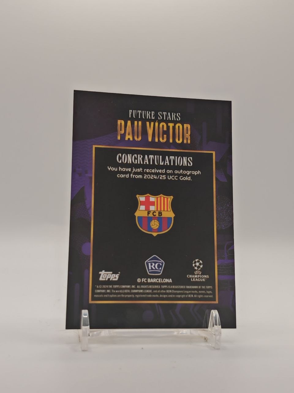 2024-25 TOPPS GOLD UEFA CLUB COMPETITIONS PAU VÍCTOR BARCELONA FUTURE STARS AUTO RC 03/25