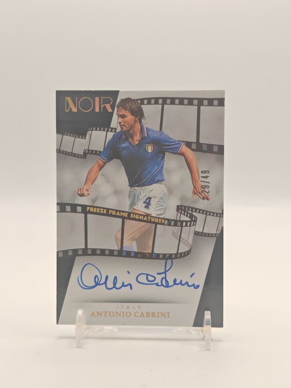 Antonio Cabrini Italia Noir Freeze Frame Signatures Auto 29/49, fronte