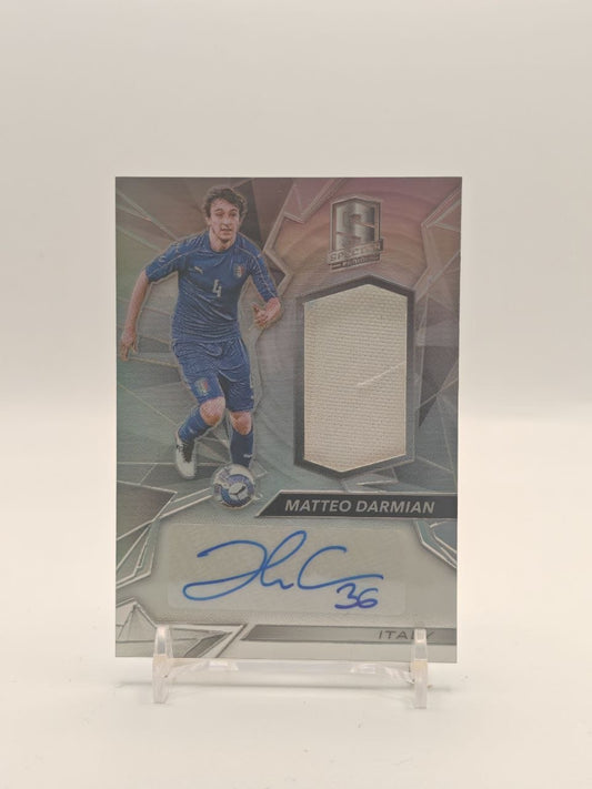 2016-17 PANINI SPECTRA MATTEO DARMIAN ITALIA AUTO RELIC 089/199
