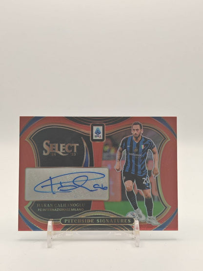 2024-25 PANINI SELECT SERIE A HAKAN ÇALHANOĞLU INTER PITCHSIDE SIGNATURES AUTO