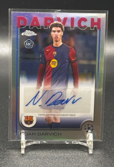 Noah Darvich RC Auto Base Topps Chrome UCC 2024-25 FC Barcelona