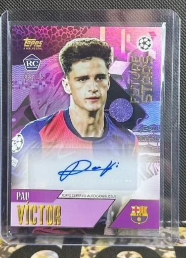 Pau Víctor Auto /25 Topps UCC Gold 2024-25 Future Stars Barcelone RC