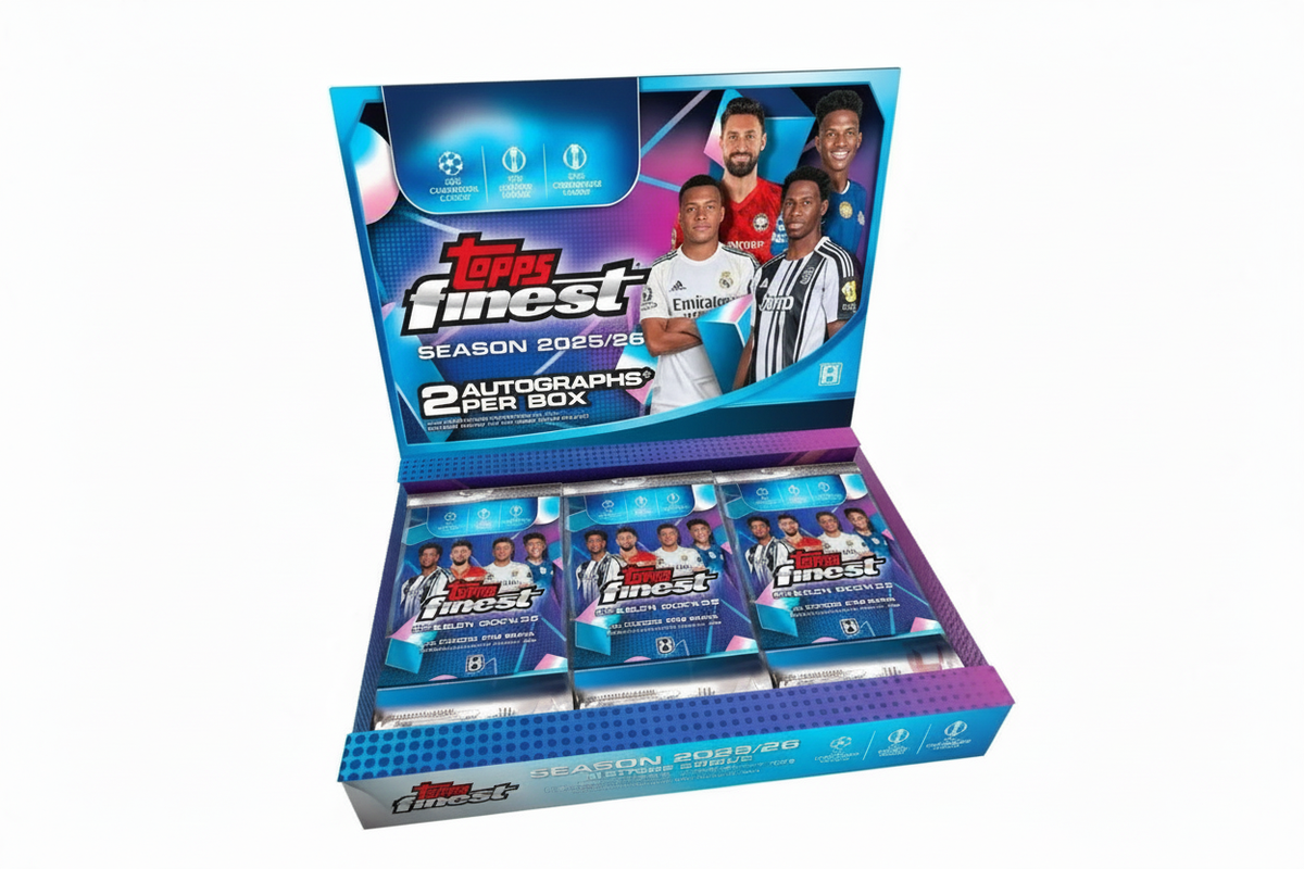2025/26 Topps Finest UEFA Champions League UCC Hobby Box su sfondo bianco