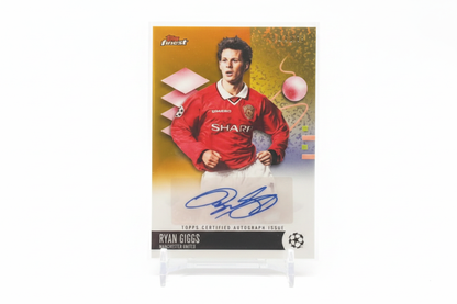 Ryan Giggs Topps Finest UEFA Club Competitions 2025/26 Gold /50 - Fronte autografo