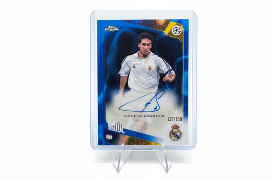 Raúl González Blanco 2025-26 Topps Chrome UEFA Club Competitions Legend Auto Blue CLA-RA 137/150 Real Madrid - Fronte