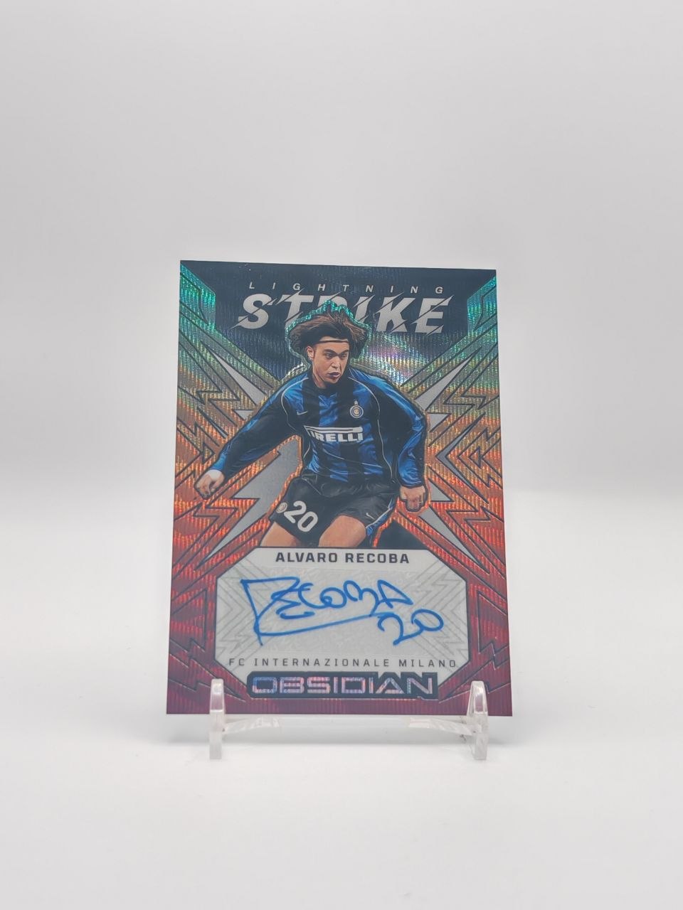 Álvaro Recoba Inter Panini Obsidian Lightning Strike Auto 06/25, fronte