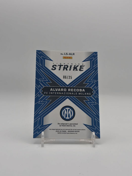 Álvaro Recoba Inter Panini Obsidian Lightning Strike Auto 06/25, retro