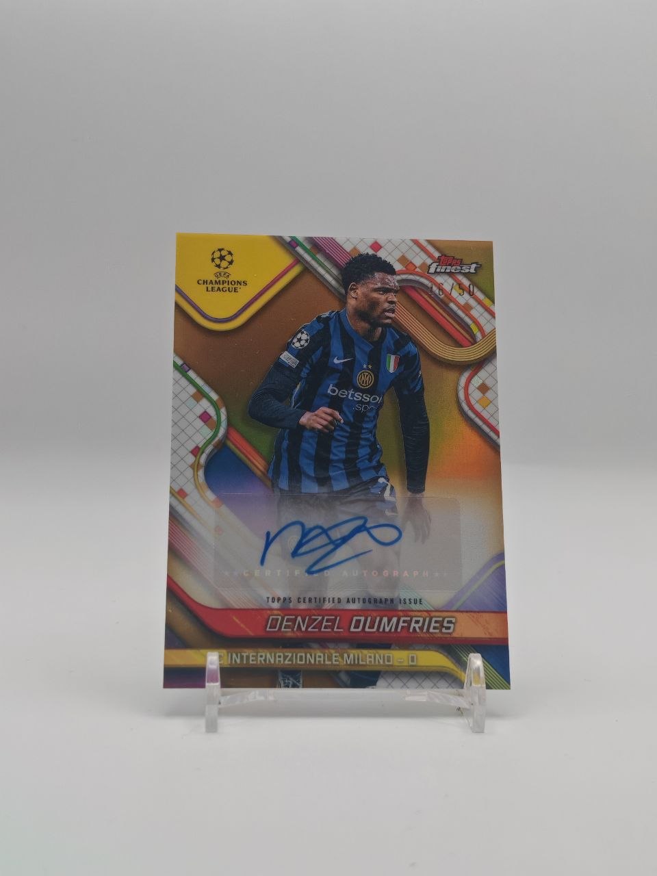 Denzel Dumfries Topps Finest Auto Gold 46/50, fronte