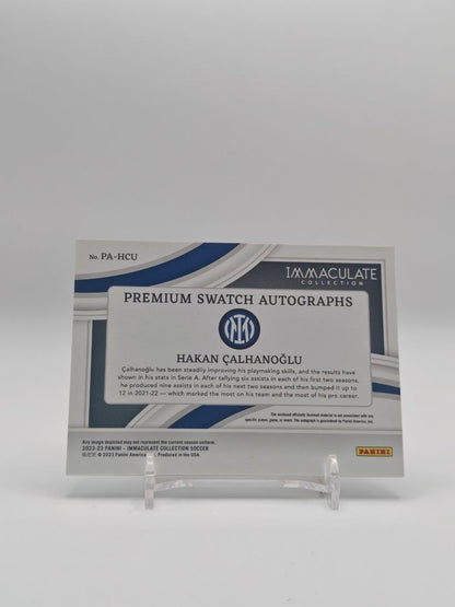 Hakan Çalhanoğlu Panini Immaculate Premium Swatch Auto Relic 12/25, retro