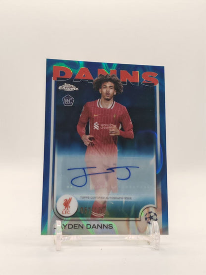 2024-25 TOPPS CHROME UEFA CLUB COMPETITIONS JAYDEN DANNS LIVERPOOL AUTO RC 057/150
