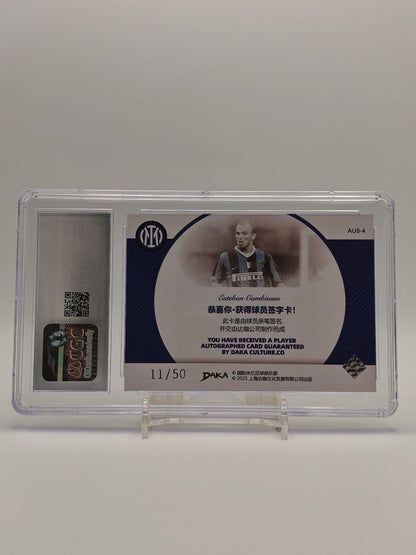 Card autografata di Esteban Cambiasso, retro