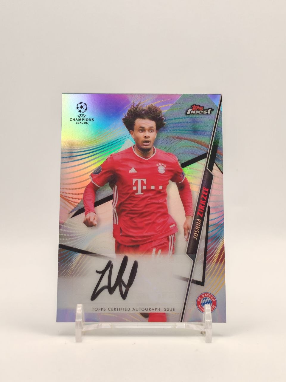 Fronte Joshua Zirkzee Bayern München Topps Finest auto