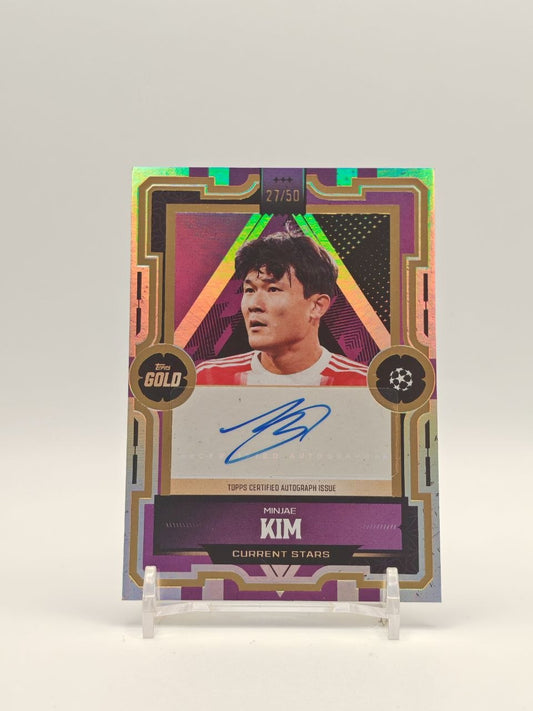 Fronte Kim Minjae Bayern München Topps Gold Current Stars auto 27/50