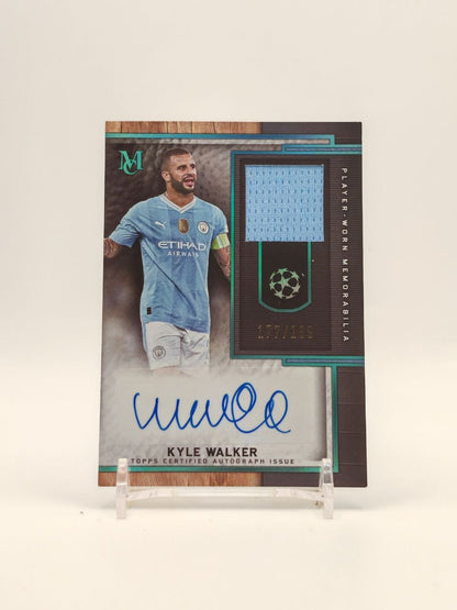 Fronte Kyle Walker Manchester City Topps Museum Collection Auto Relic 177/199