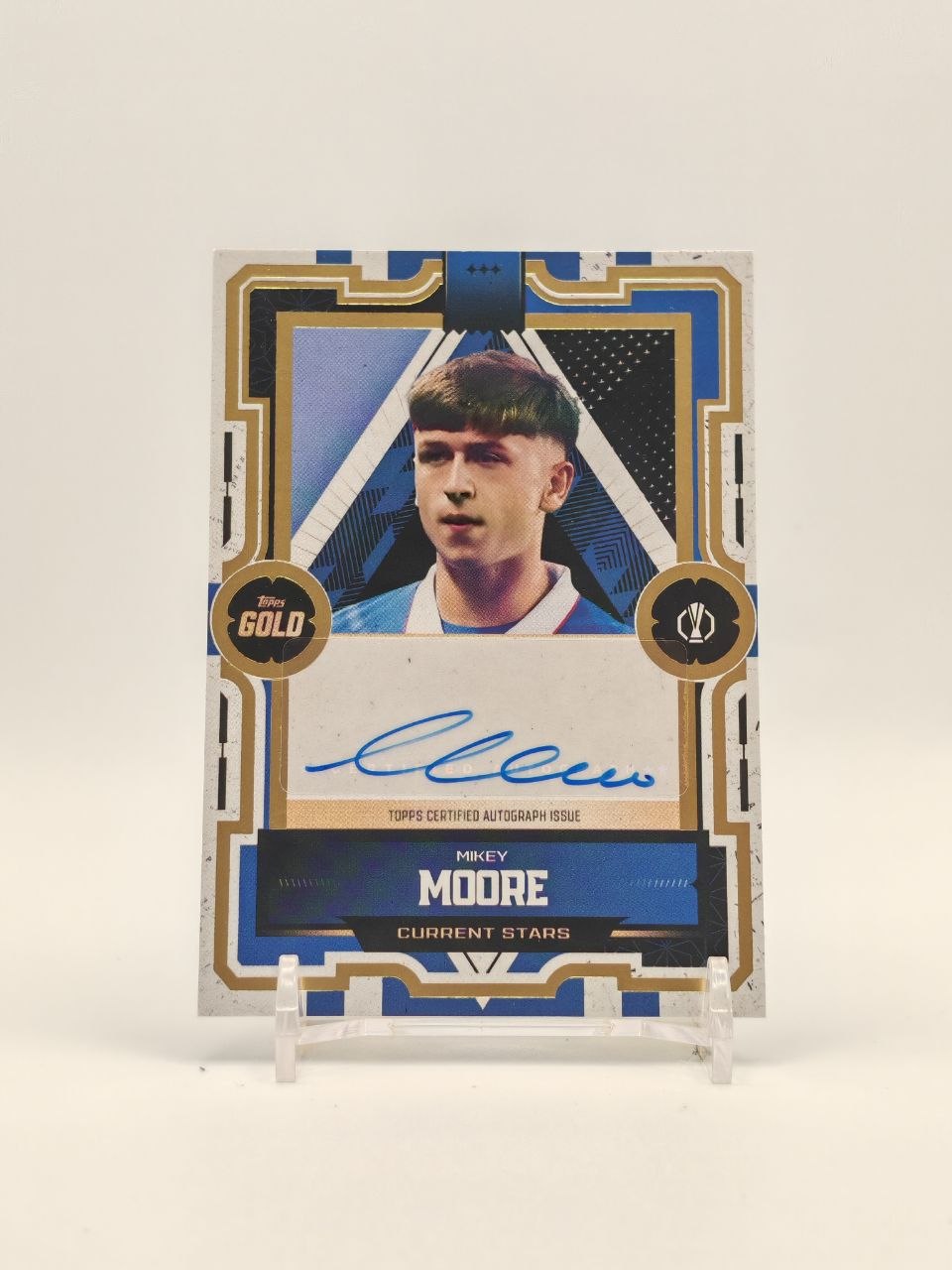 Fronte Mikey Moore Rangers Topps Gold Current Stars autografata