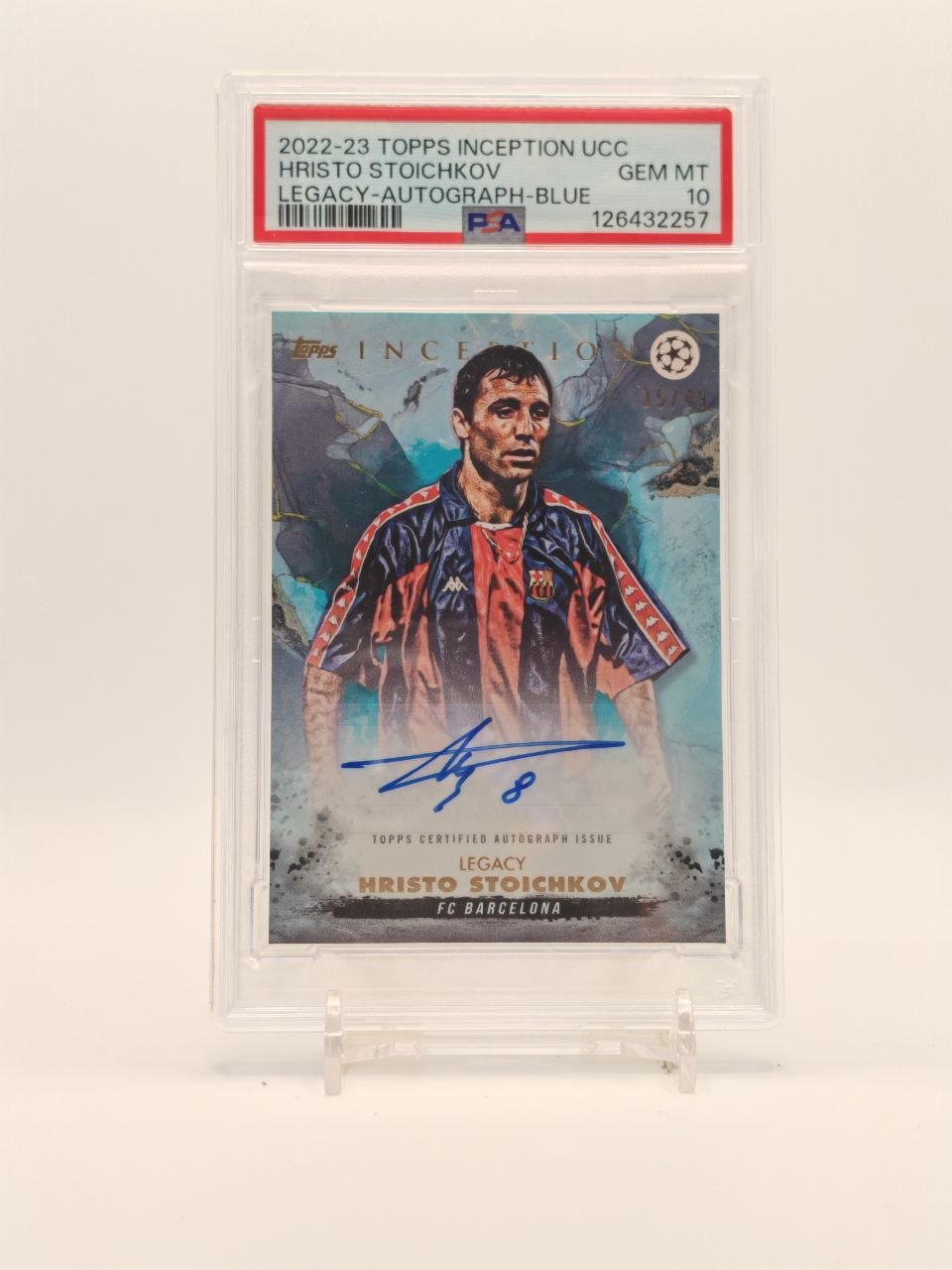 Hristo Stoichkov Topps Inception Legacy Auto Blue 35/49 PSA 10, fronte