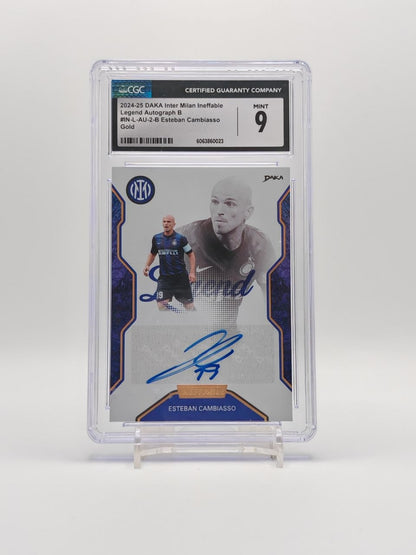 Esteban Cambiasso Daka Ineffable Auto Gold 01/05 CGC 9 fronte